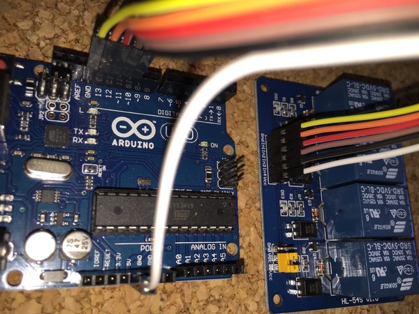 4-Channel-Relay-board-pinouts.jpg