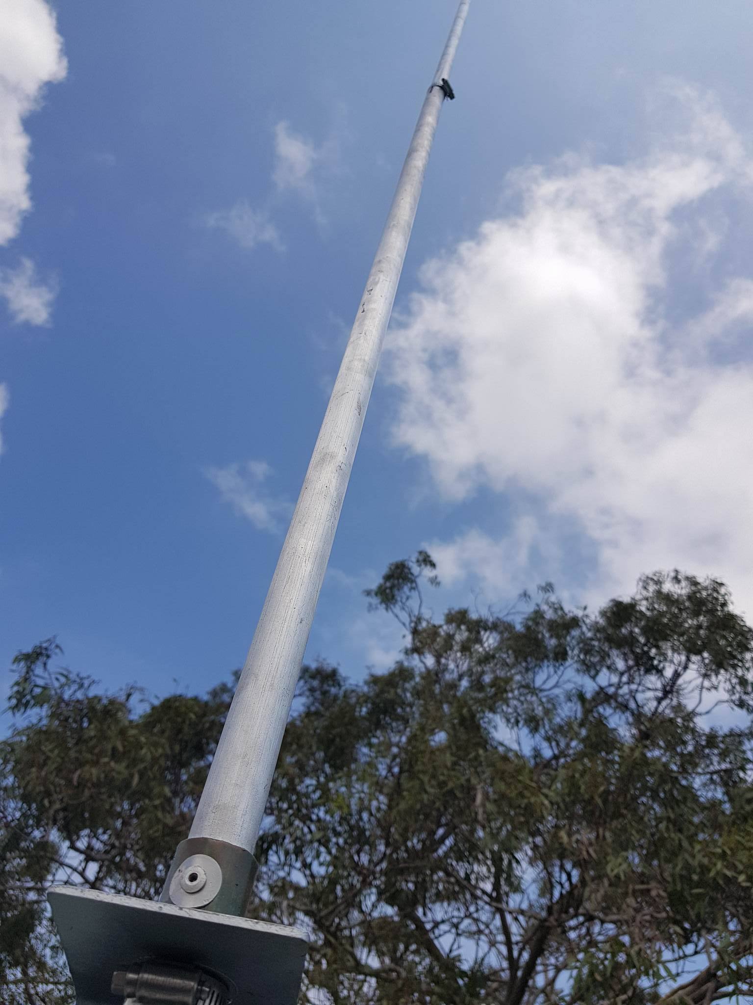Antenna-Pole
